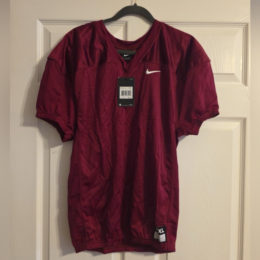 Nike Kids Football Jersey Maroon size XXL